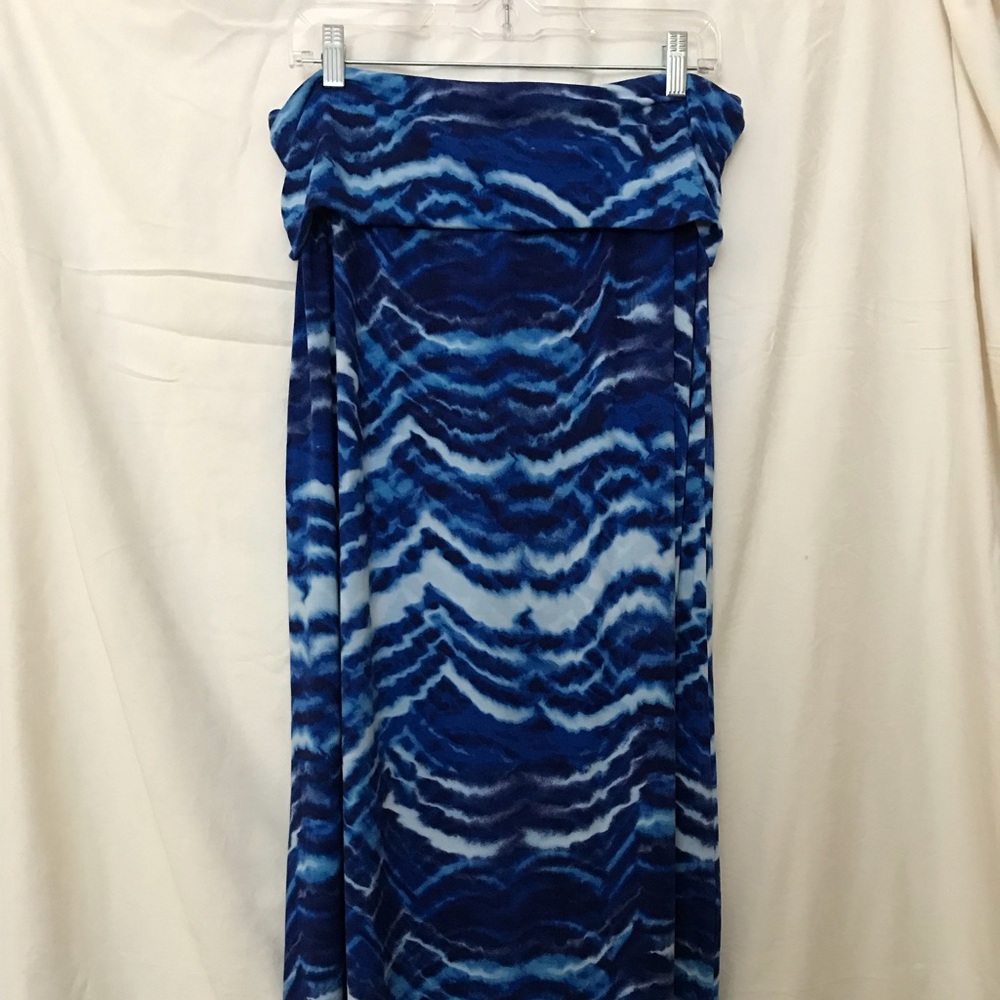 Multi purpose - Dress (strapless) or skirt(maxi)